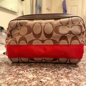 Coach make-up bag tan/red